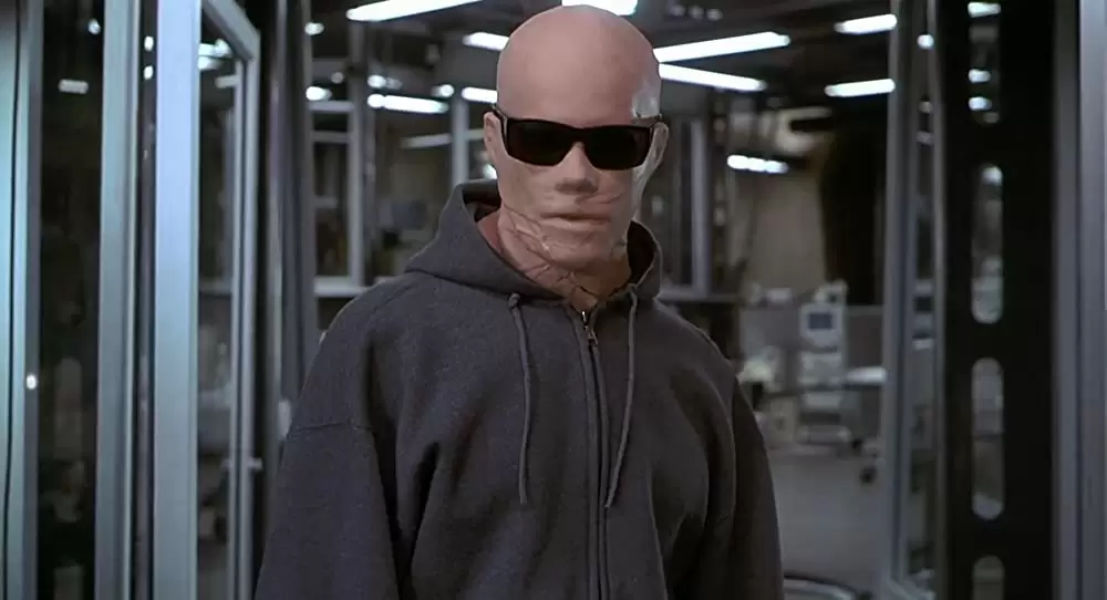 インビジブルの画像