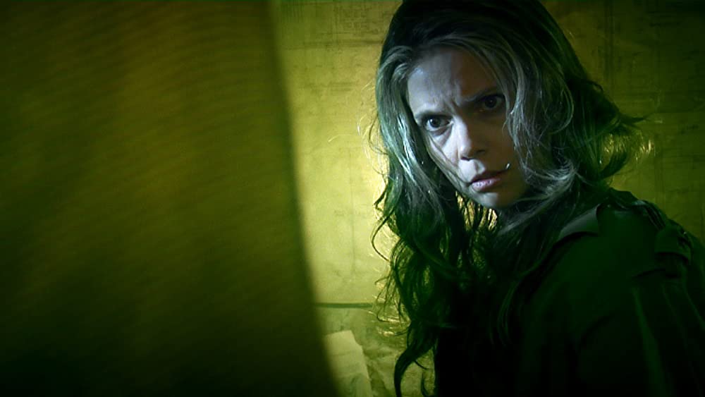 テール しっぽのある美女の画像