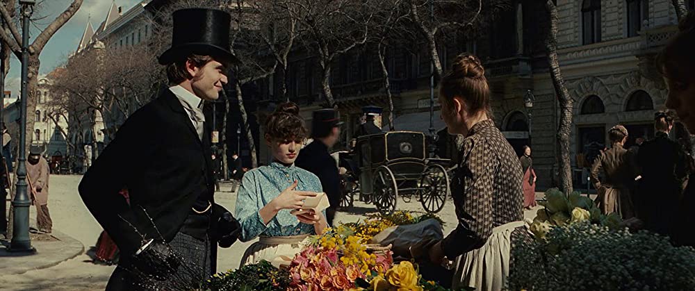 「ベラミ 愛を弄ぶ男」ロバート・パティンソンの画像