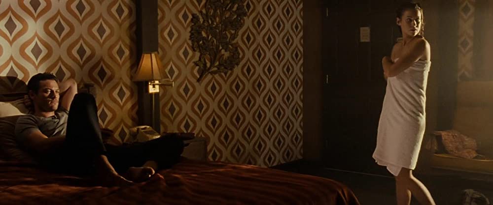 ノー・ワン・リヴズの画像