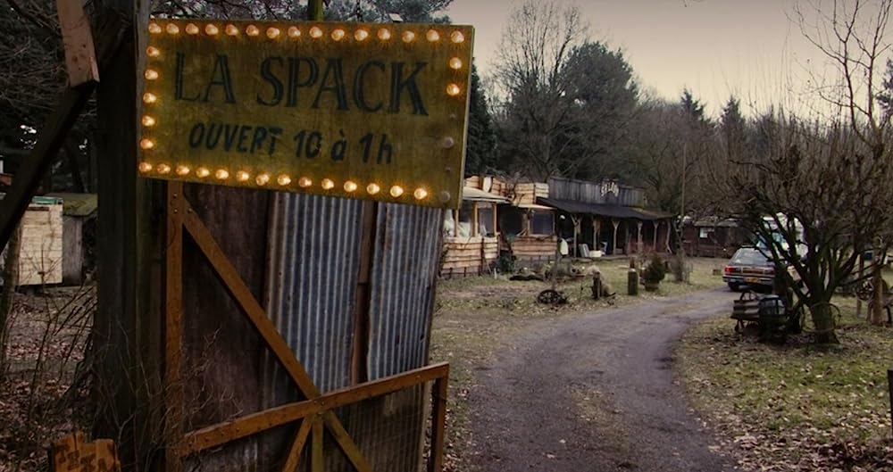 ザ・パック 餌になる女の画像