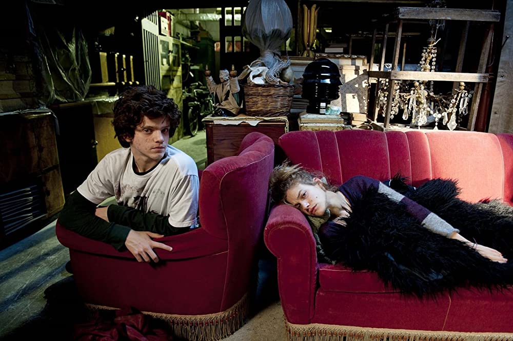 孤独な天使たちの画像