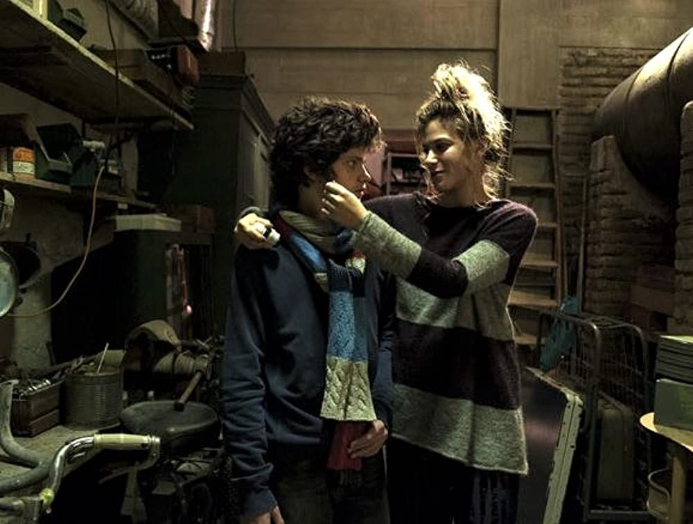 孤独な天使たちの画像