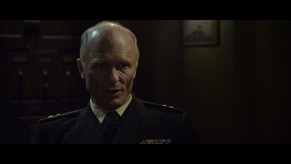 「ファントム 開戦前夜」の画像