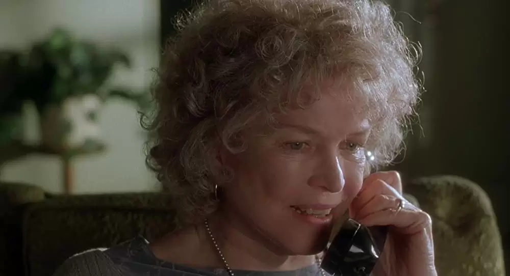 「レクイエム・フォー・ドリーム」エレン・バースティンの画像