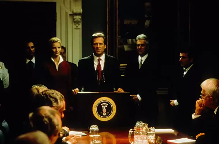 「ザ・コンテンダー」ジョアン・アレン & ジェフ・ブリッジス & サム・エリオット & ソウル・ルビネックの画像