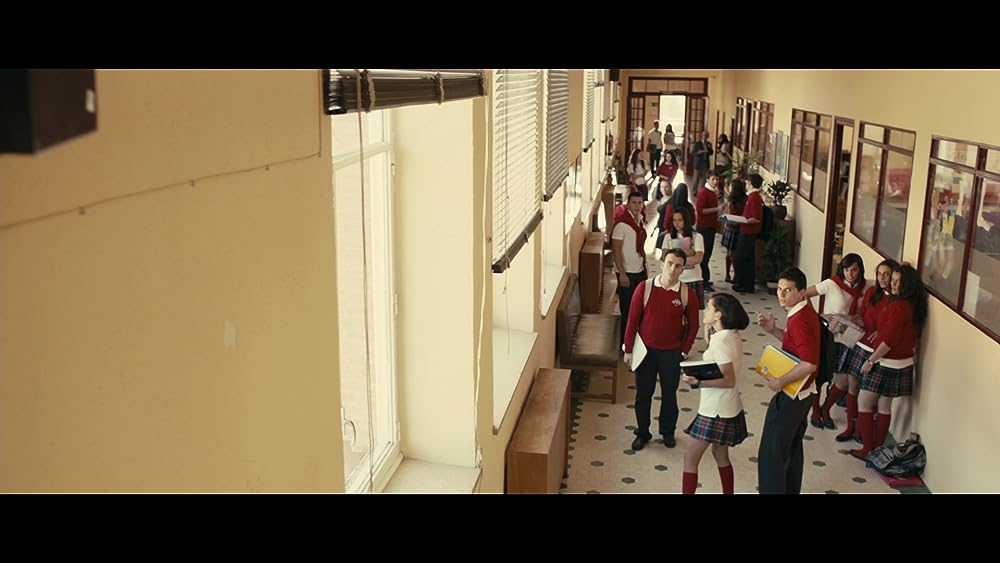 ゴースト・スクールの画像