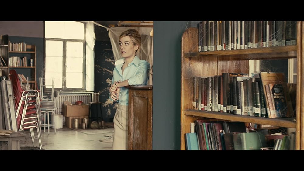 ゴースト・スクールの画像