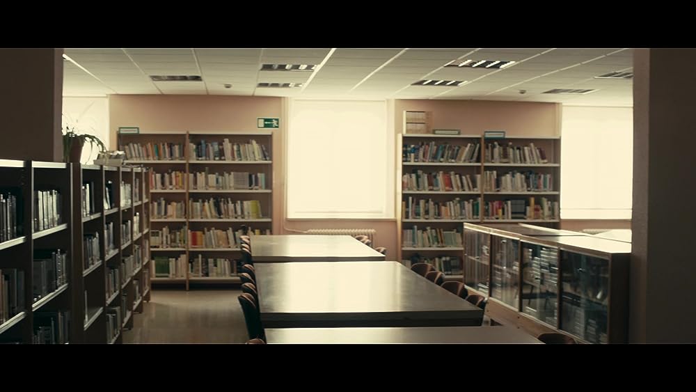 ゴースト・スクールの画像