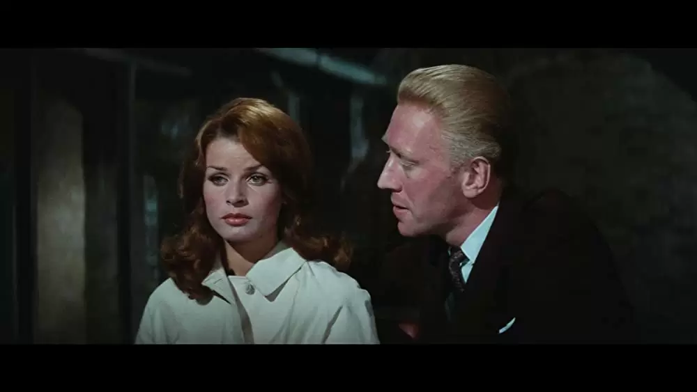 さらばベルリンの灯の画像