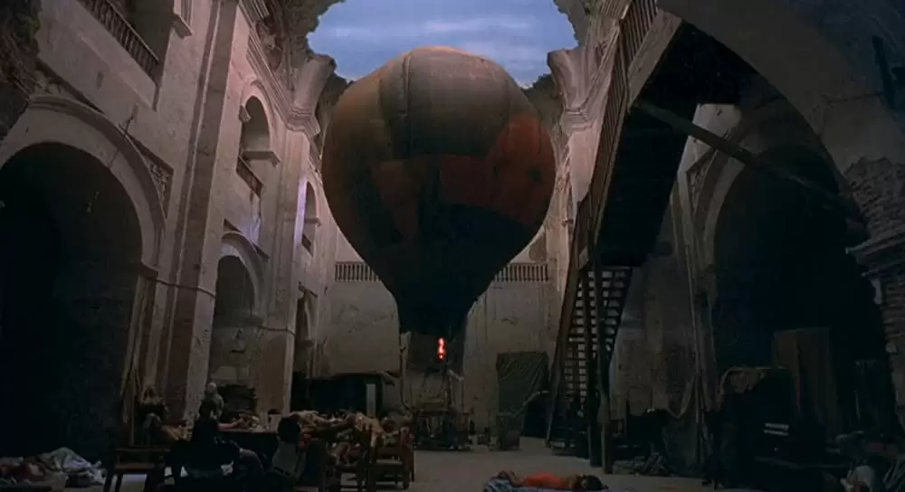 夜になるまえにの画像