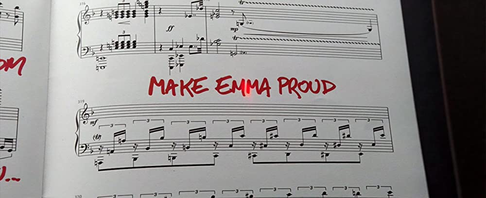 グランドピアノ 狙われた黒鍵の画像