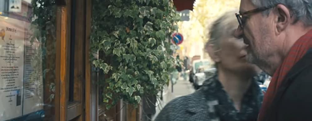 ウィークエンドはパリでの画像