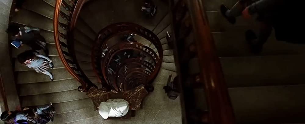 「記憶探偵と鍵のかかった少女」マーク・ストロングの画像