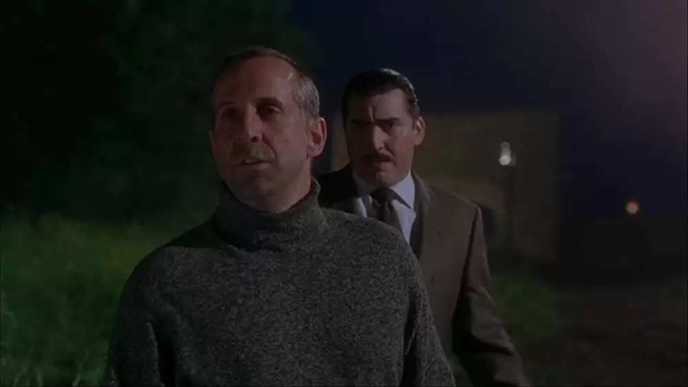 「ショコラ」アルフレッド・モリーナ & ピーター・ストーメアの画像