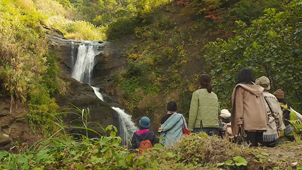 滝を見にいくの画像