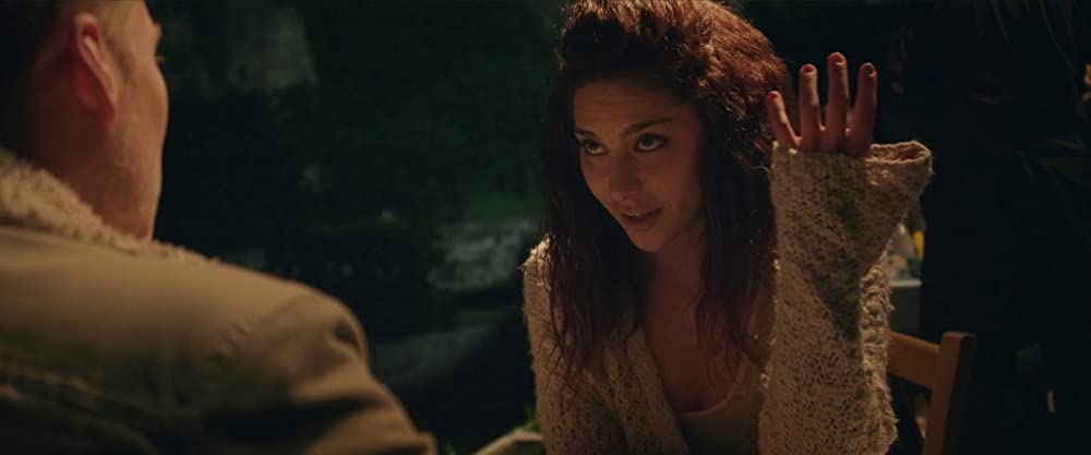 モンスター 変身する美女の画像