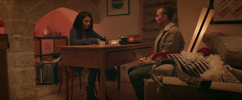 モンスター 変身する美女の画像