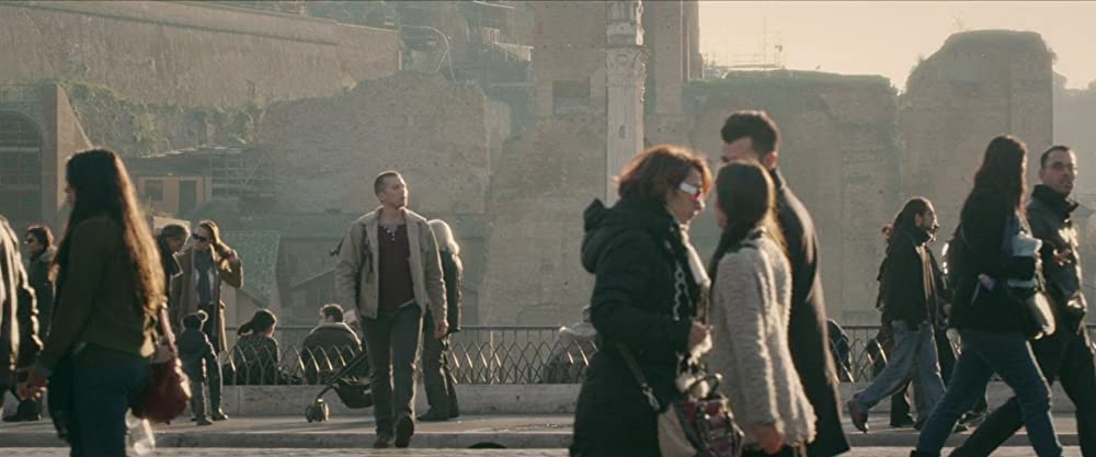 モンスター 変身する美女の画像