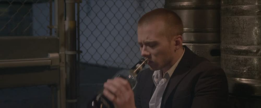 モンスター 変身する美女の画像