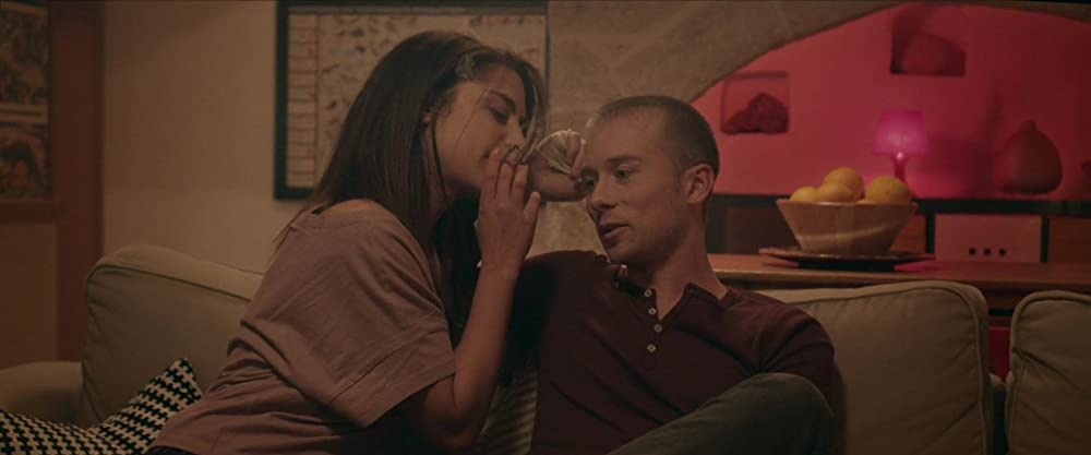 モンスター 変身する美女の画像