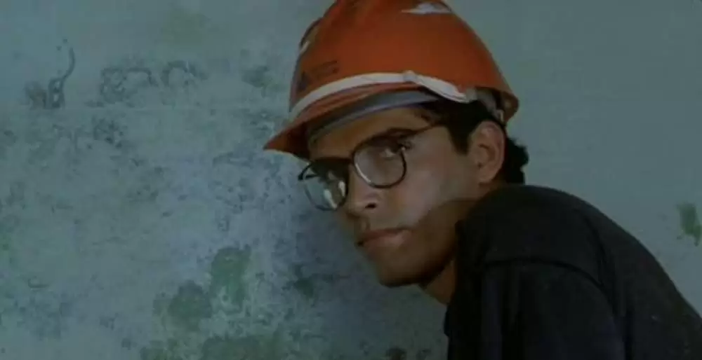 バスを待ちながらの画像