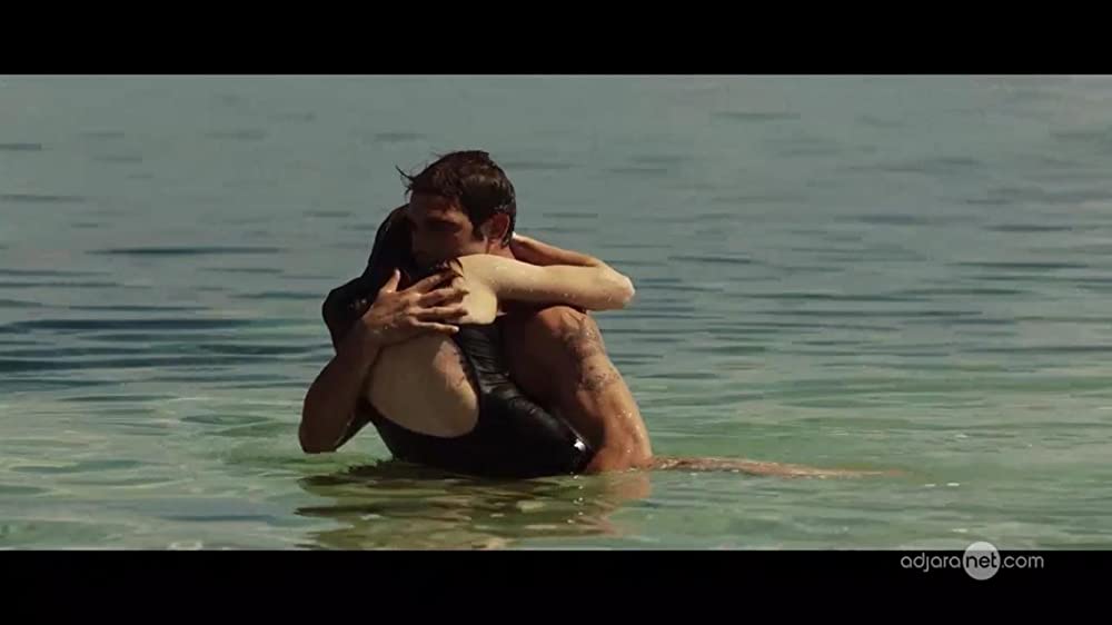 「カプチーノはお熱いうちに」カシア・スムトゥアニク & フランチェスコ・アルカの画像