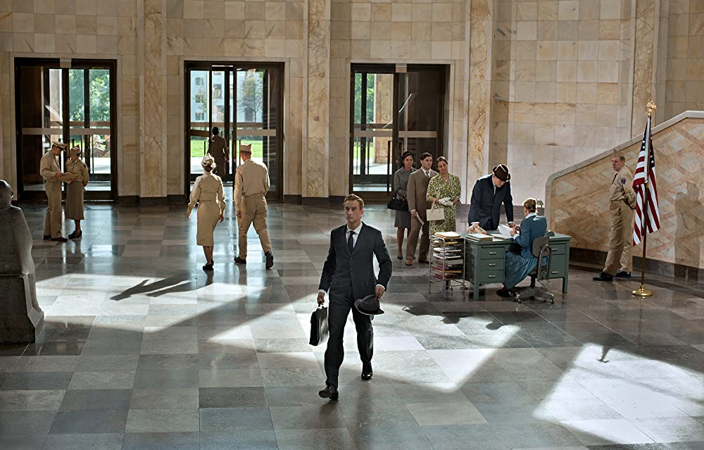 「顔のないヒトラーたち」アレクサンダー・フェーリングの画像