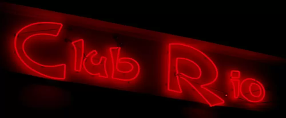 裏切り者の画像