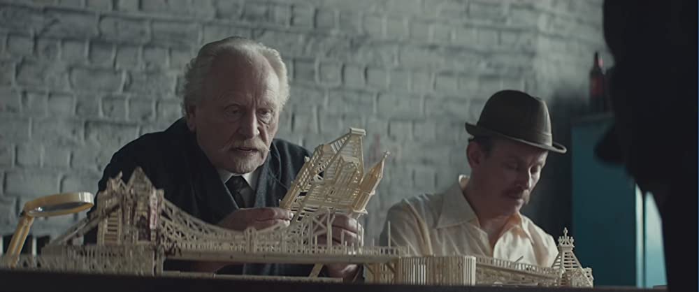 ムーン・ウォーカーズの画像