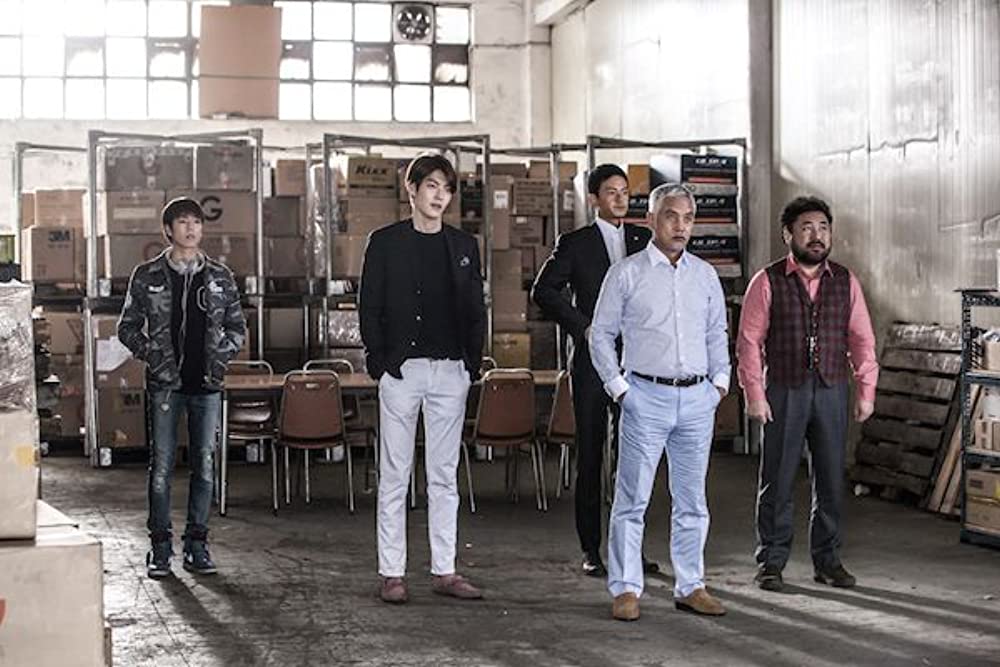 技術者たちの画像