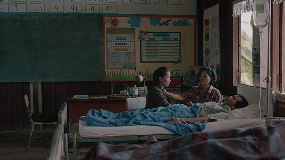 光りの墓の画像