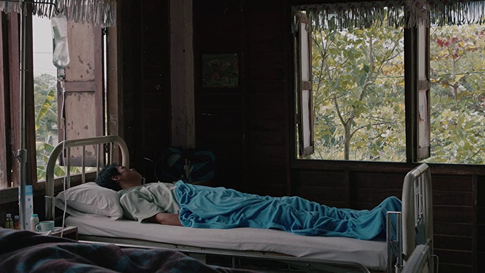 光りの墓の画像