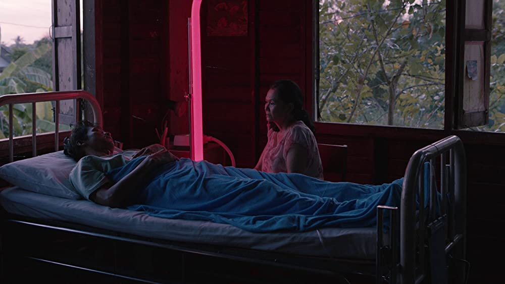 光りの墓の画像