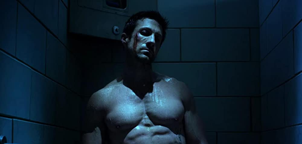 「暴動 バトル・プリズン」マシュー・リーズの画像