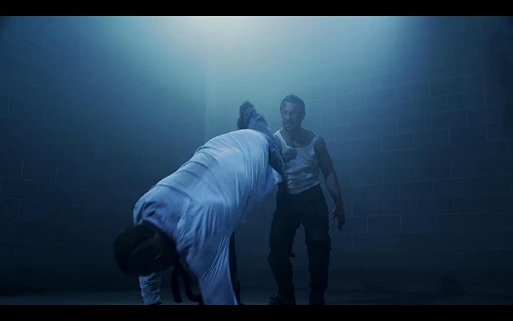 「暴動 バトル・プリズン」マシュー・リーズの画像