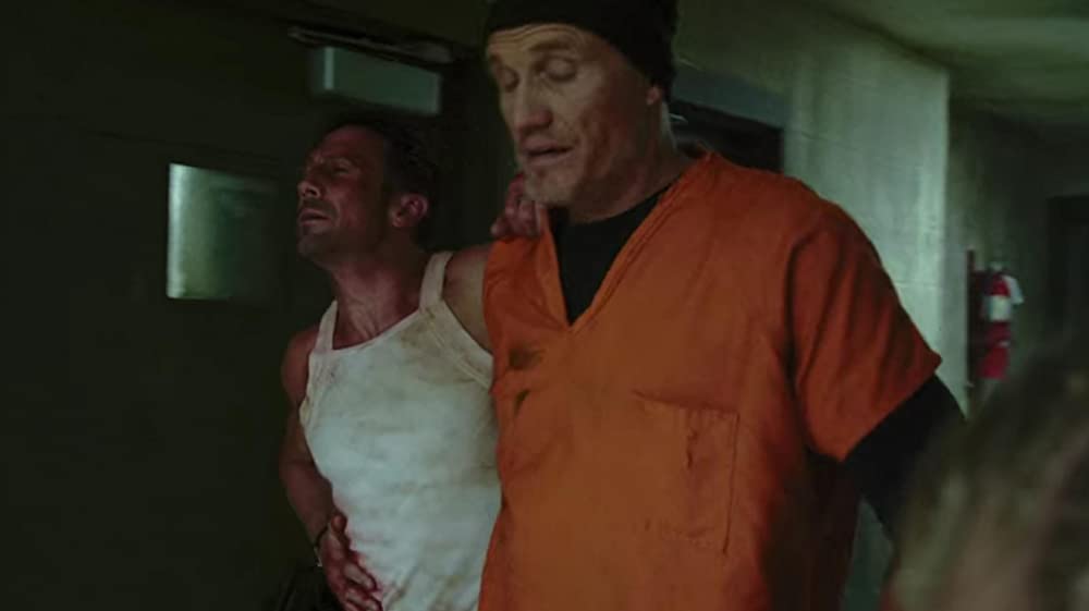 「暴動 バトル・プリズン」ドルフ・ラングレン & マシュー・リーズの画像