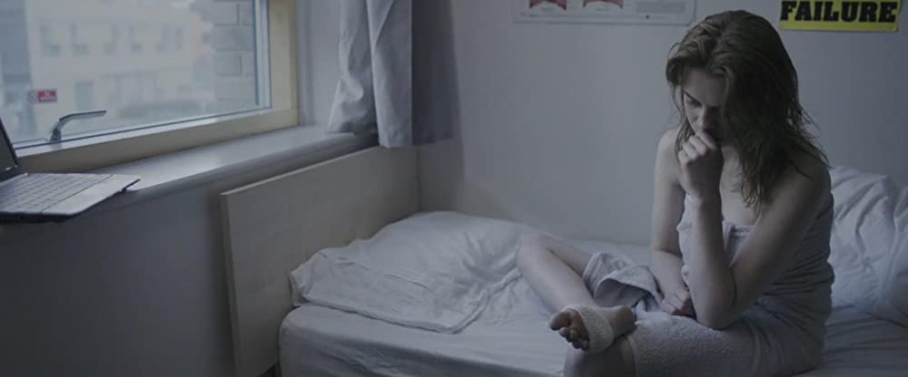 「死の恋人ニーナ」アビゲイル・ハーディンガムの画像