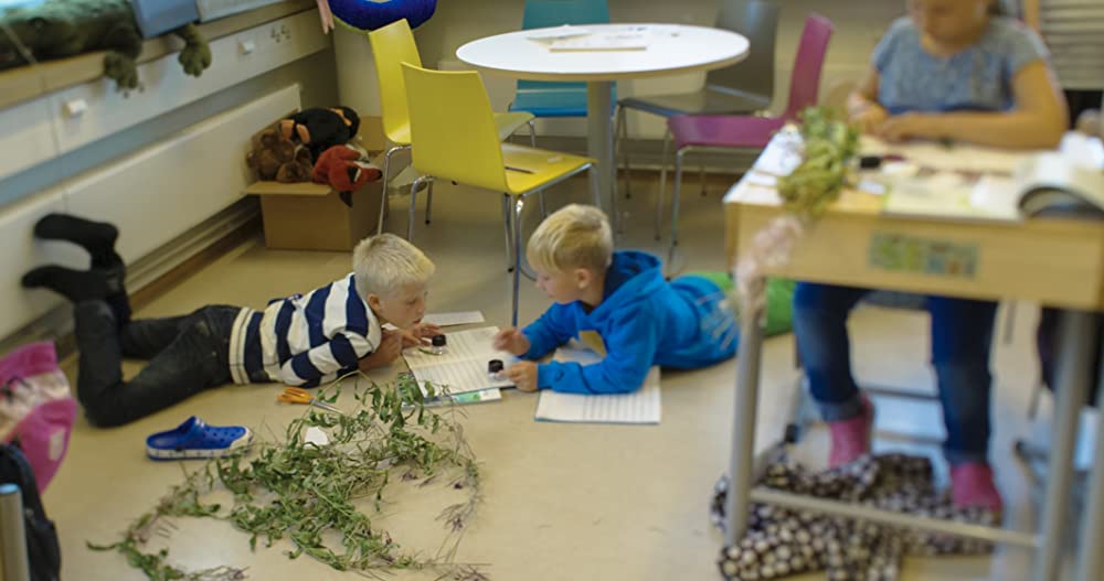 TOMORROW パーマネントライフを探しての画像