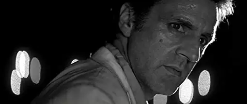 「橋の上の娘」の画像