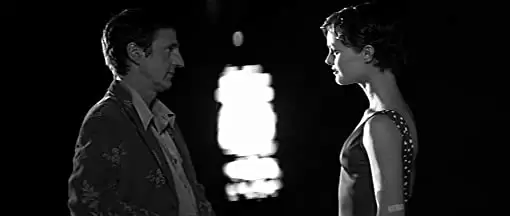 「橋の上の娘」の画像