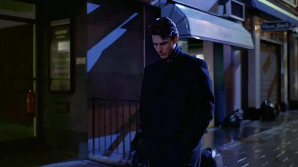 「アイズ ワイド シャット」トム・クルーズの画像