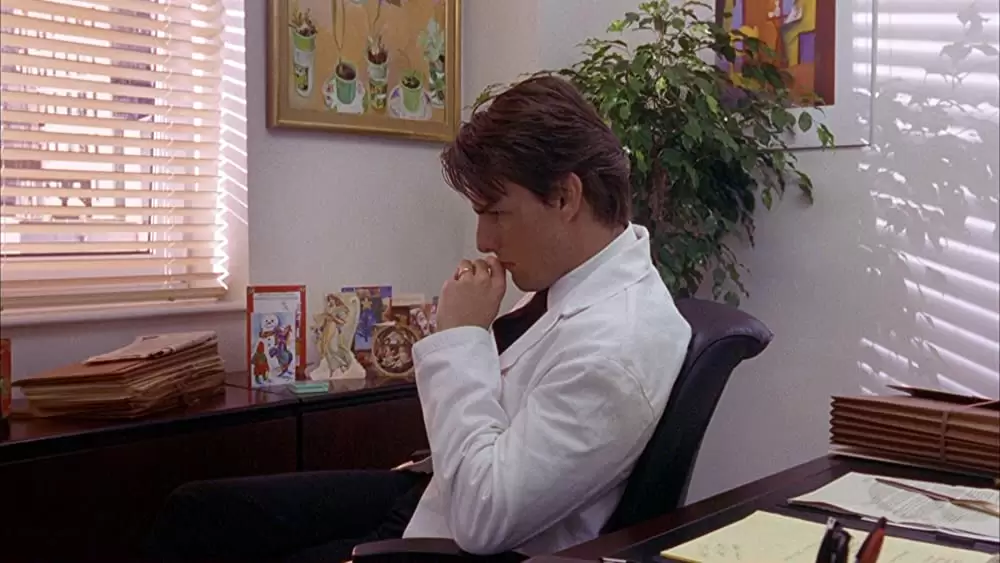 「アイズ ワイド シャット」の画像