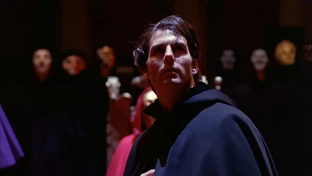 「アイズ ワイド シャット」トム・クルーズの画像