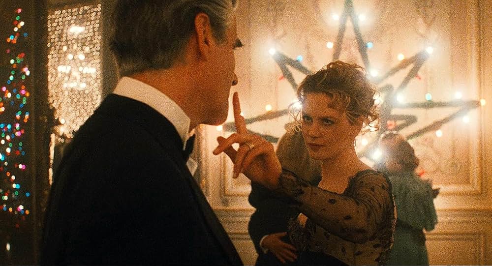 「アイズ ワイド シャット」の画像