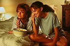 「地上より何処かで」ナタリー・ポートマン & スーザン・サランドンの画像