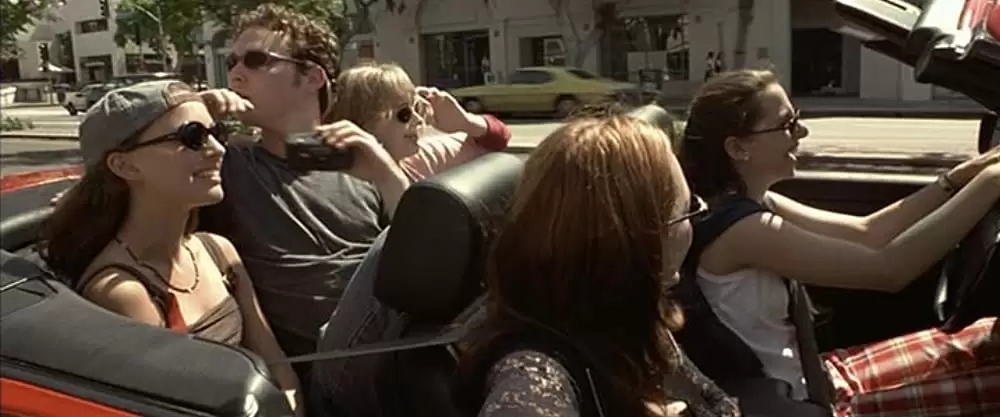 「地上より何処かで」ナタリー・ポートマン & ショーン・ハトシーの画像