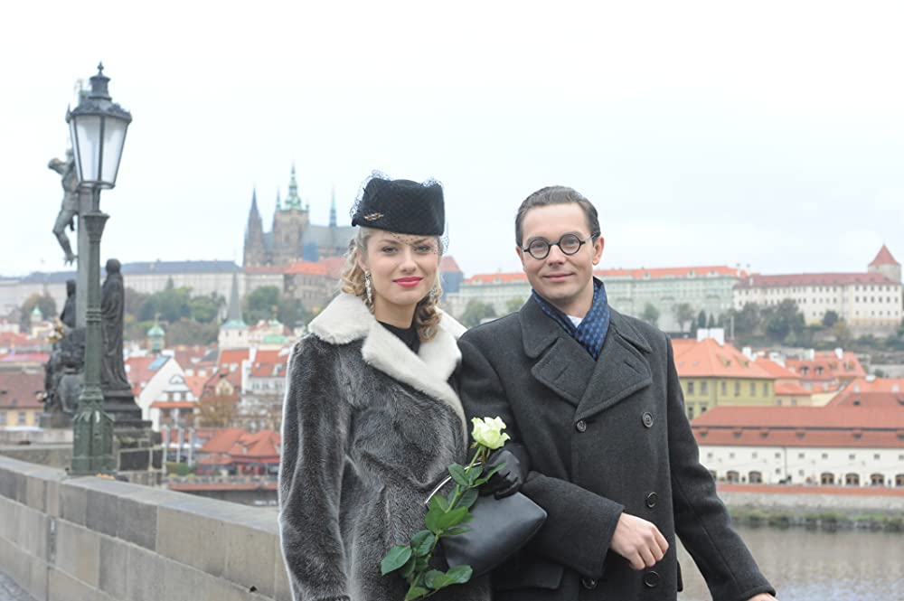 ニコラス・ウィントンと669人の子どもたちの画像