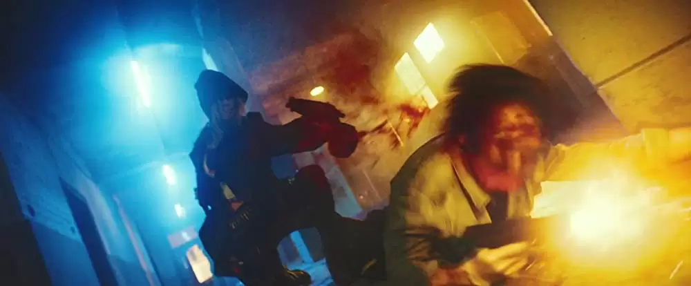 ガンズ・アキンボの画像