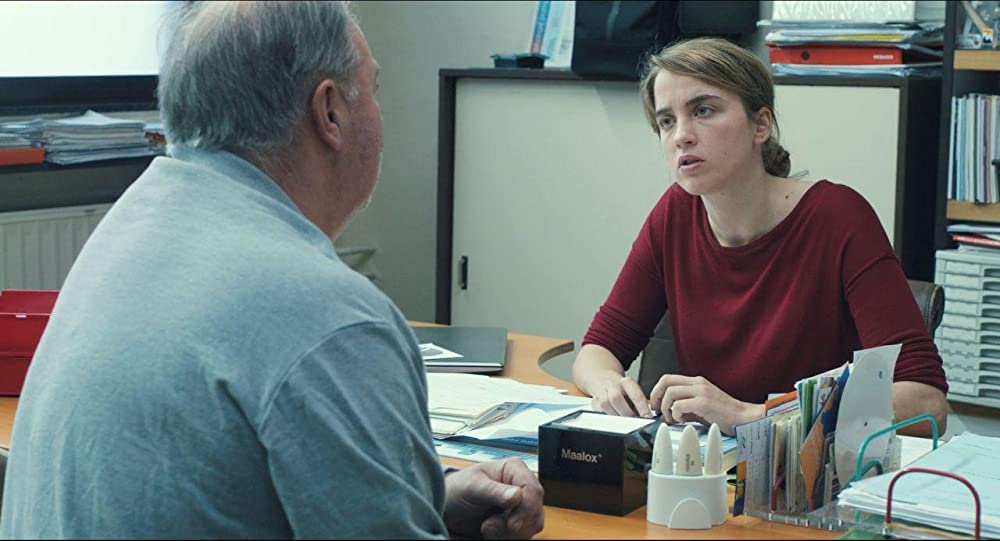 午後8時の訪問者の画像